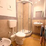 Short Lets Grandi Stazioni بيت ضيافة *