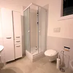 Short Lets Grandi Stazioni * باري