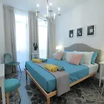 Short Lets Grandi Stazioni * باري