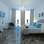 بيت ضيافة Short Lets Grandi Stazioni باري